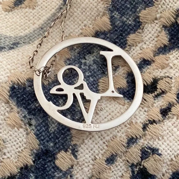 925 LOVE Necklace - Picture 2 of 6